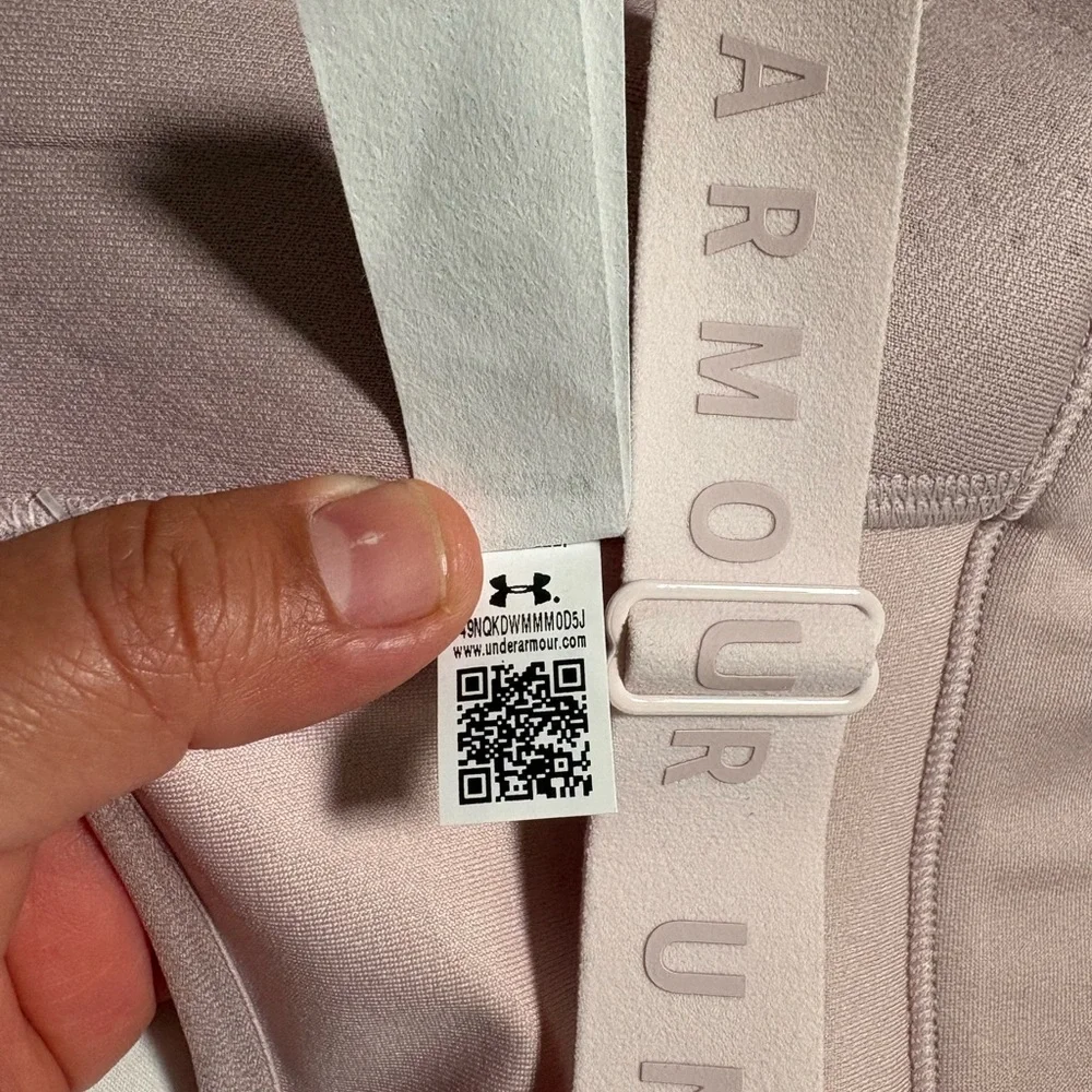 Under Armour Women's Light Pink Breathable Sports Bra,Size 2X,Made in Vietnam
